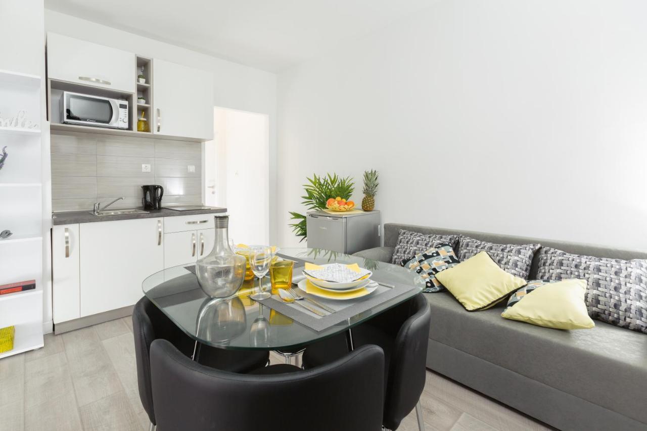 Ami Apartment