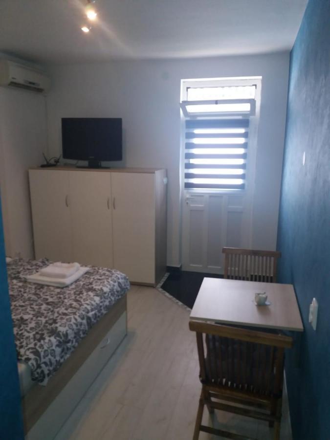 Apartment Ruzica -stobrec, Near