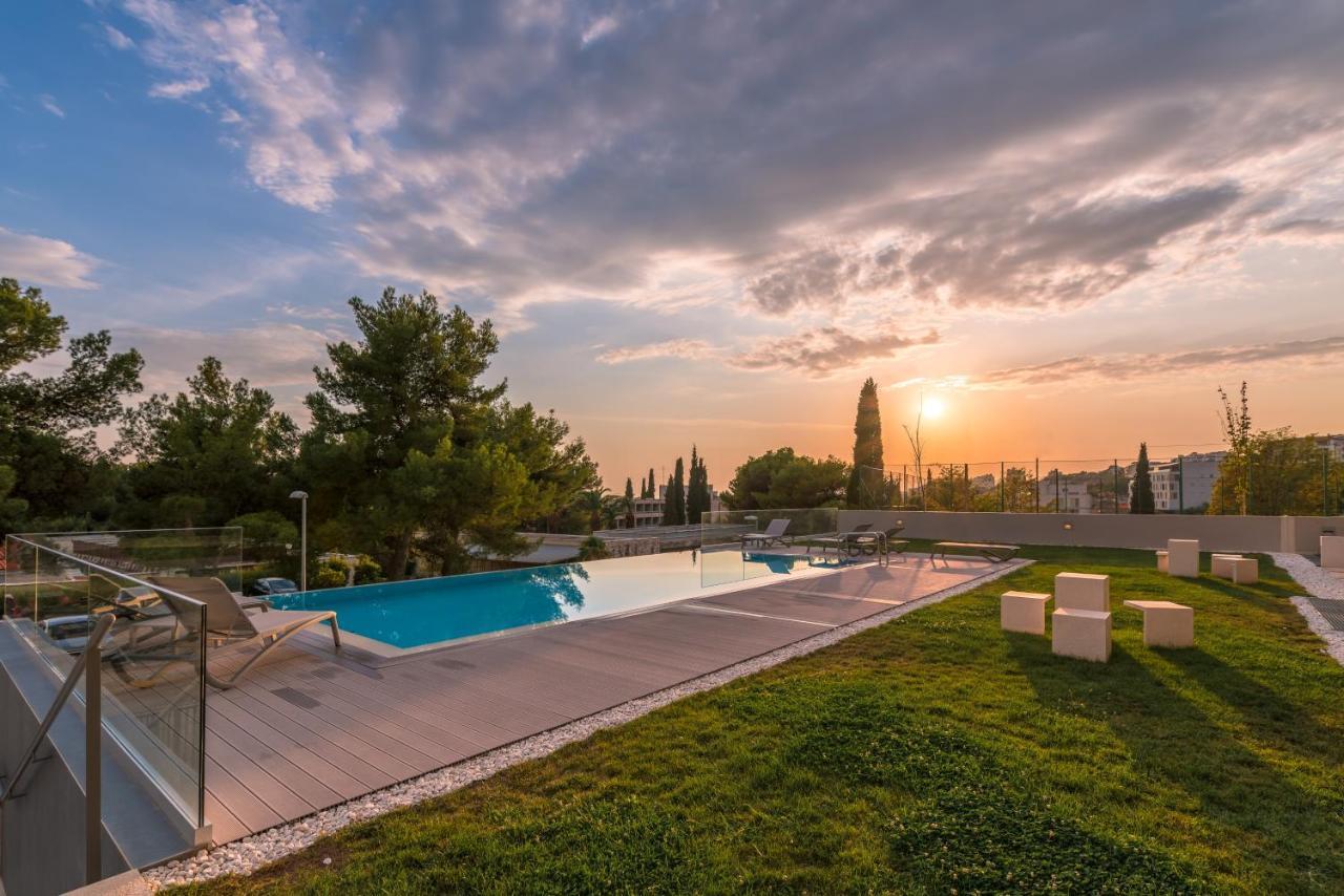 The Majestic Bel Etage Upscale With Pool Apartment Split