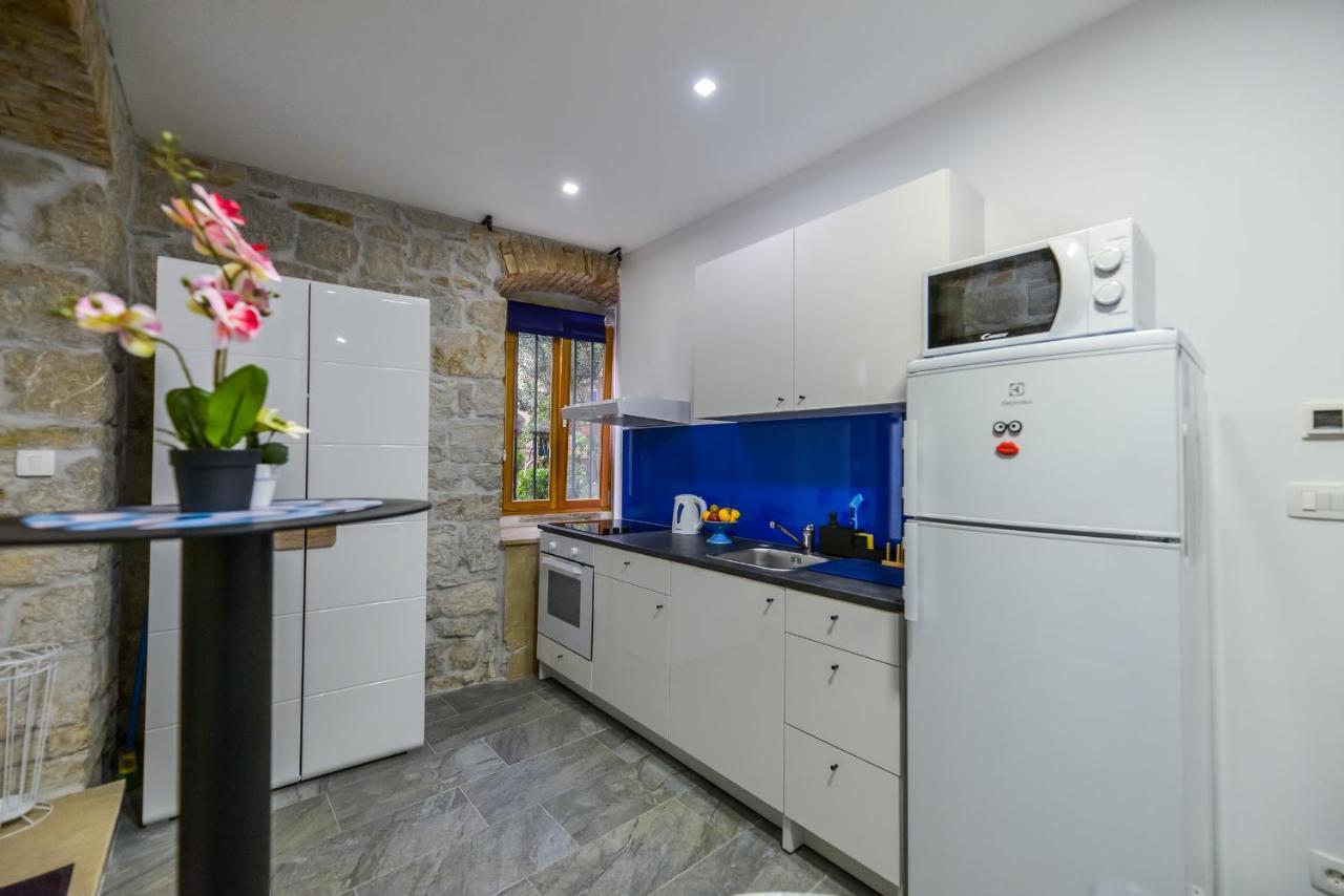 Marmar Apartment *