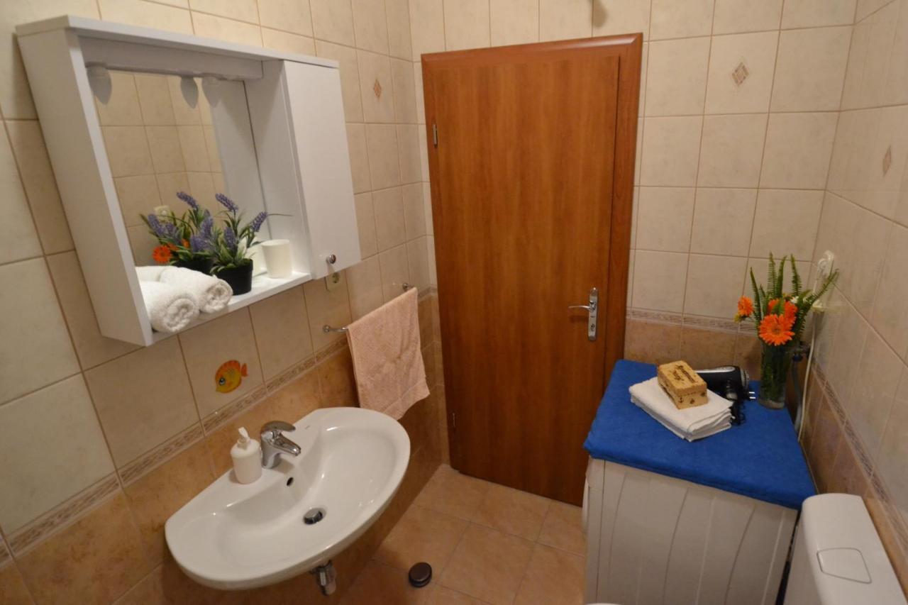 Antonia Nakic -stobrec Apartman *