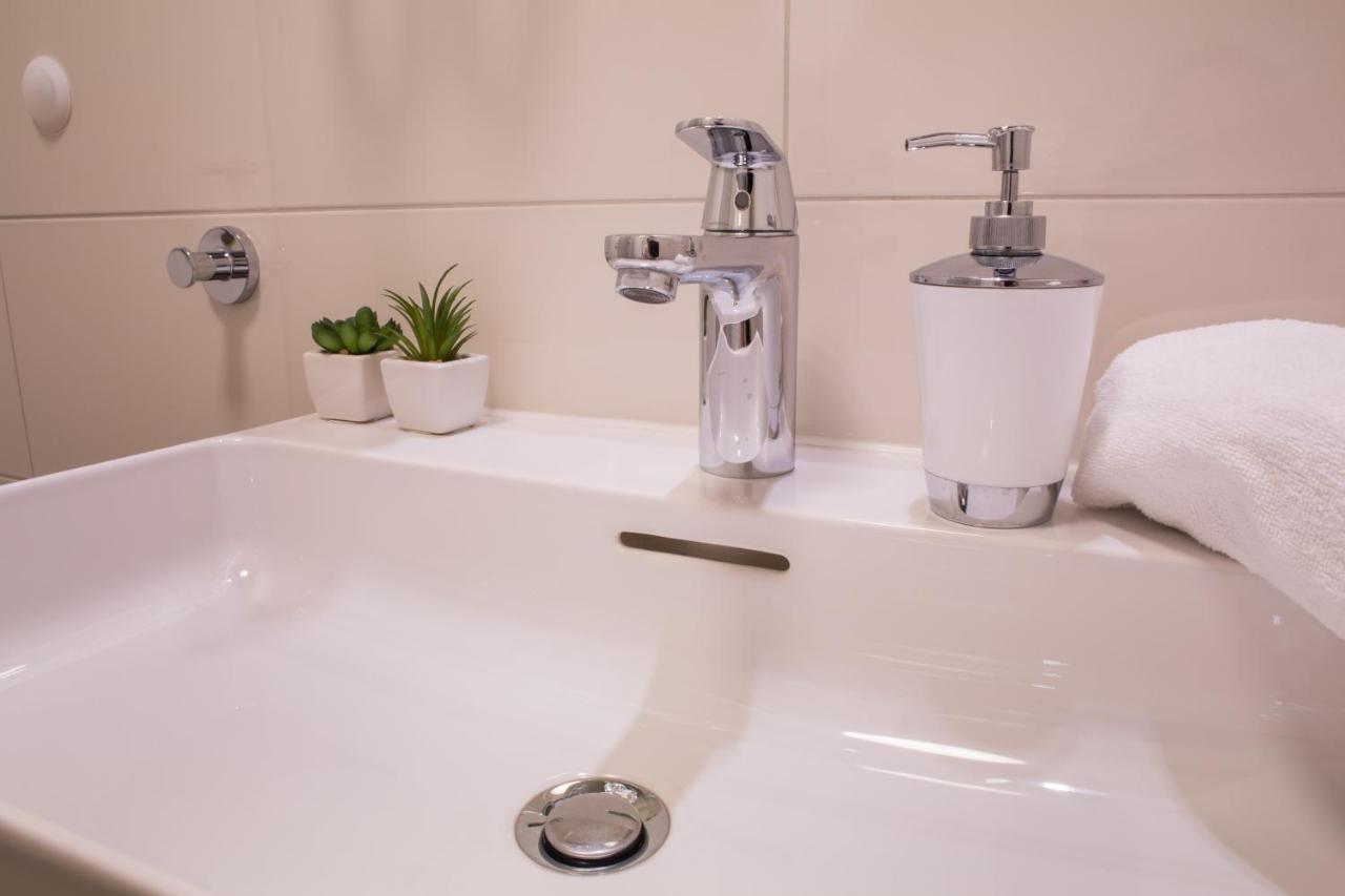 Guest house Luxury Silente Bacvice 1