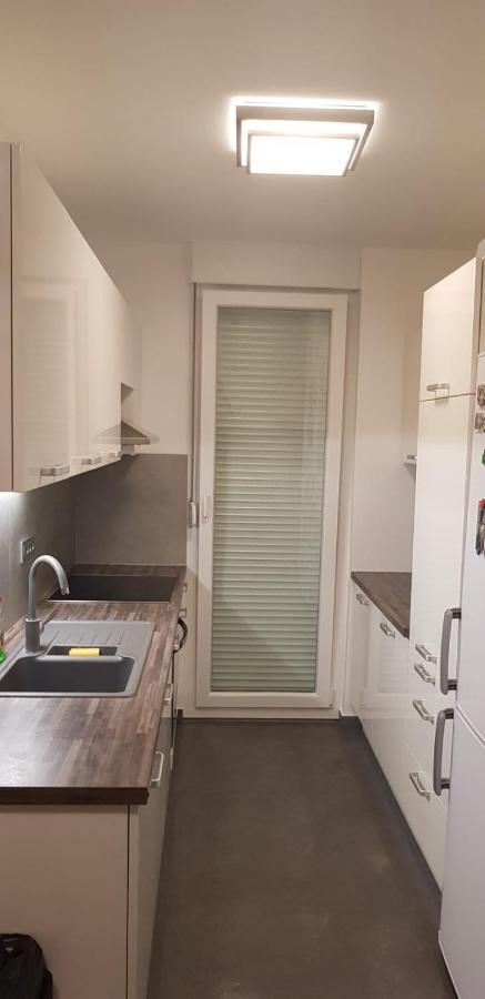 Studio Apartmant Leona With Parking Place