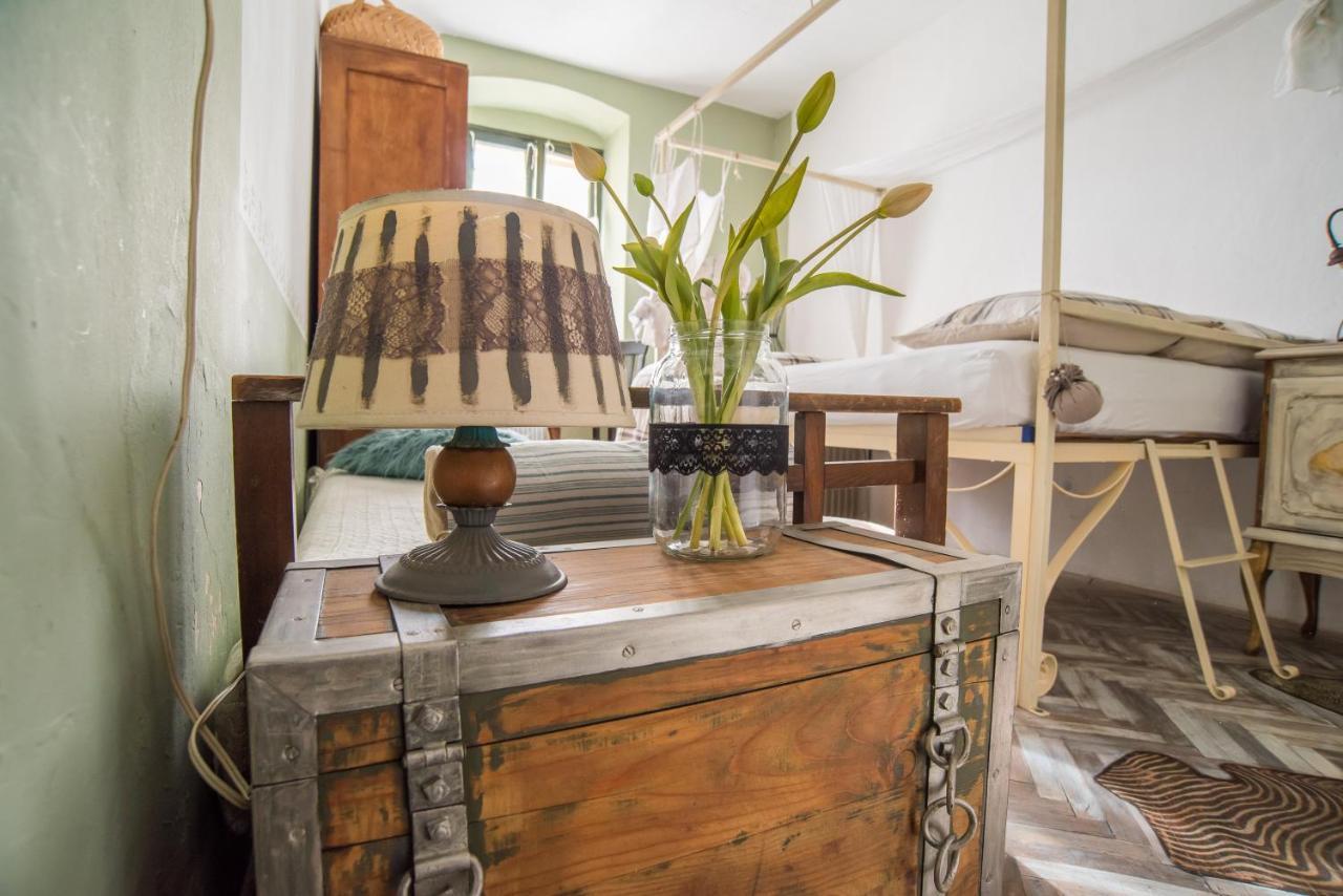 Nomi Dream Box Apartment