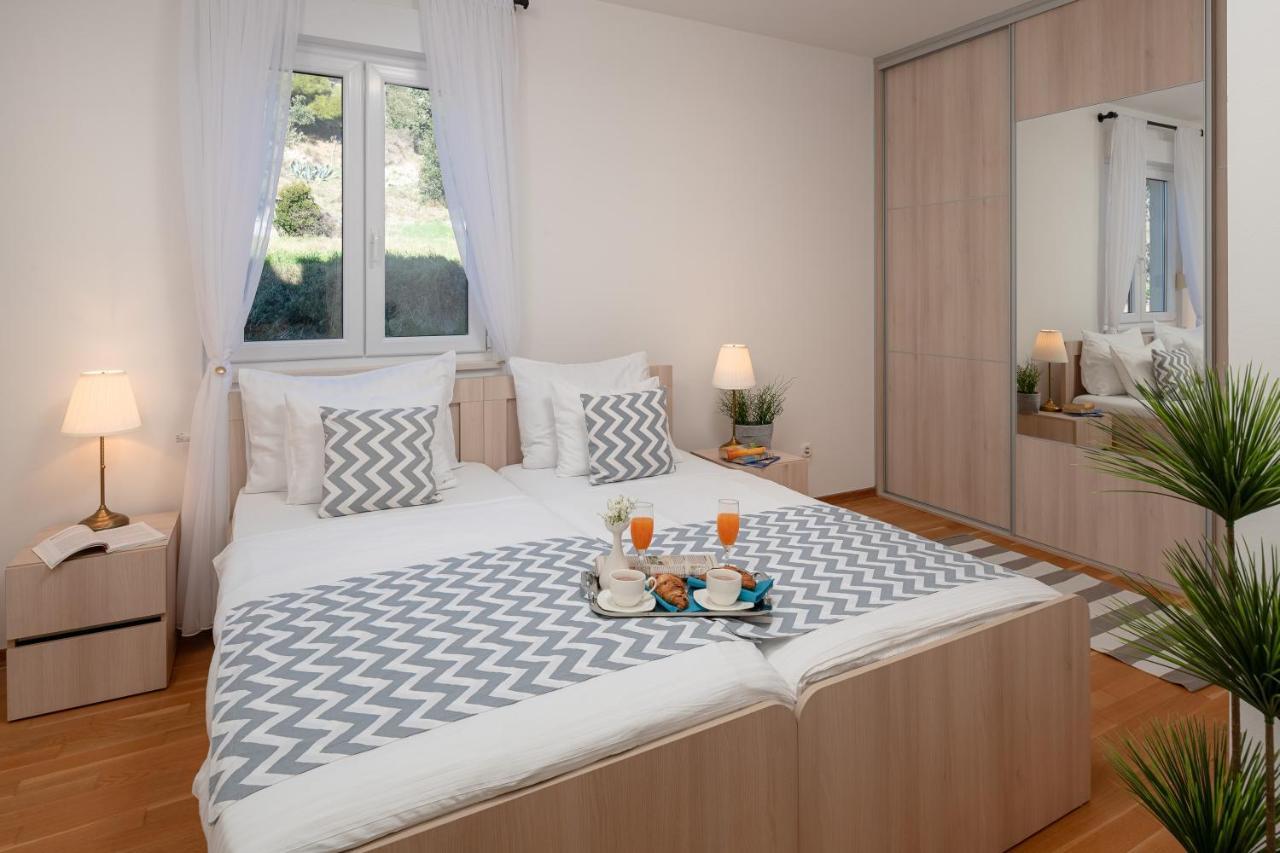 Sun Hills Apartment *