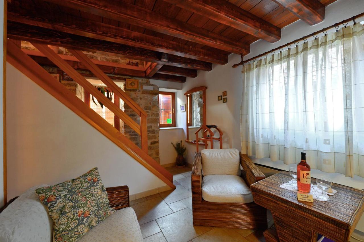 Salvezani Apartment