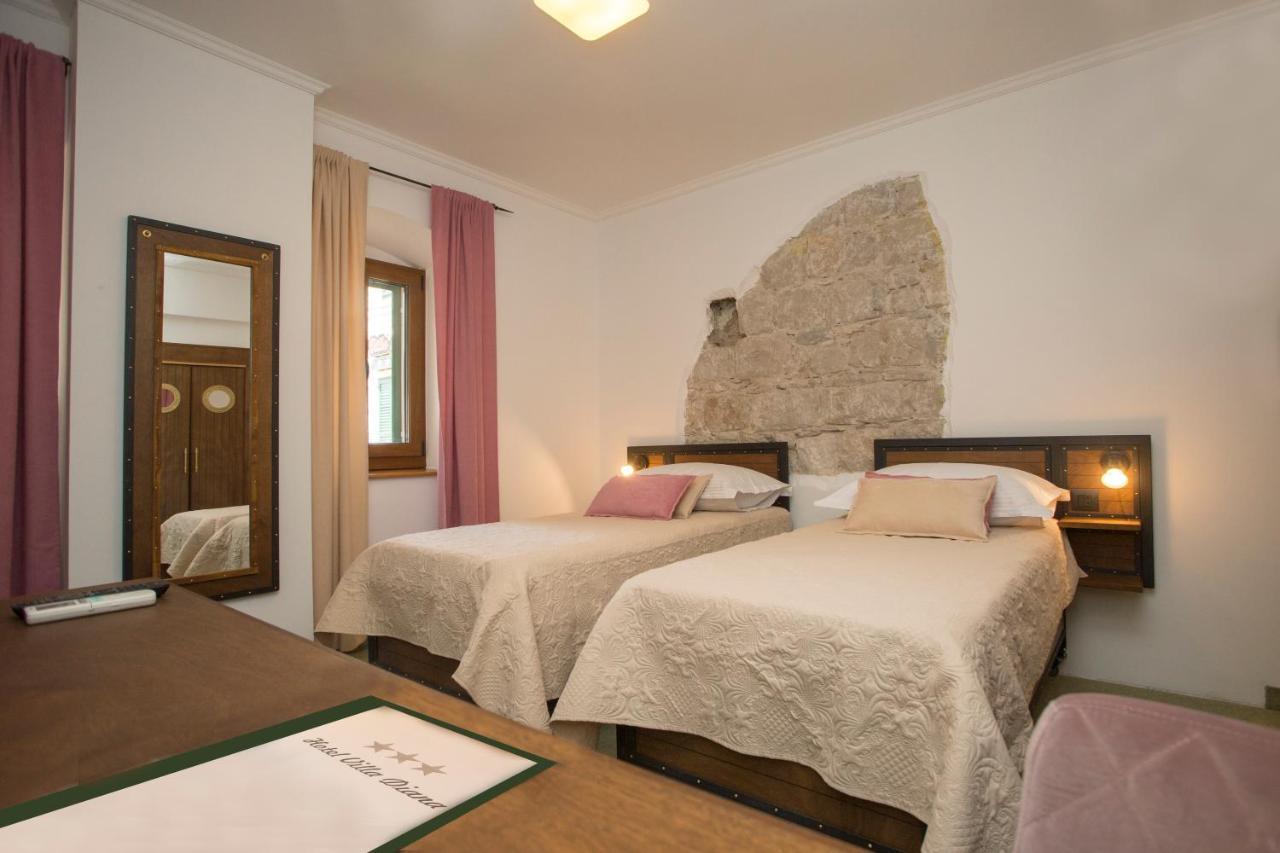 Hotel Diana