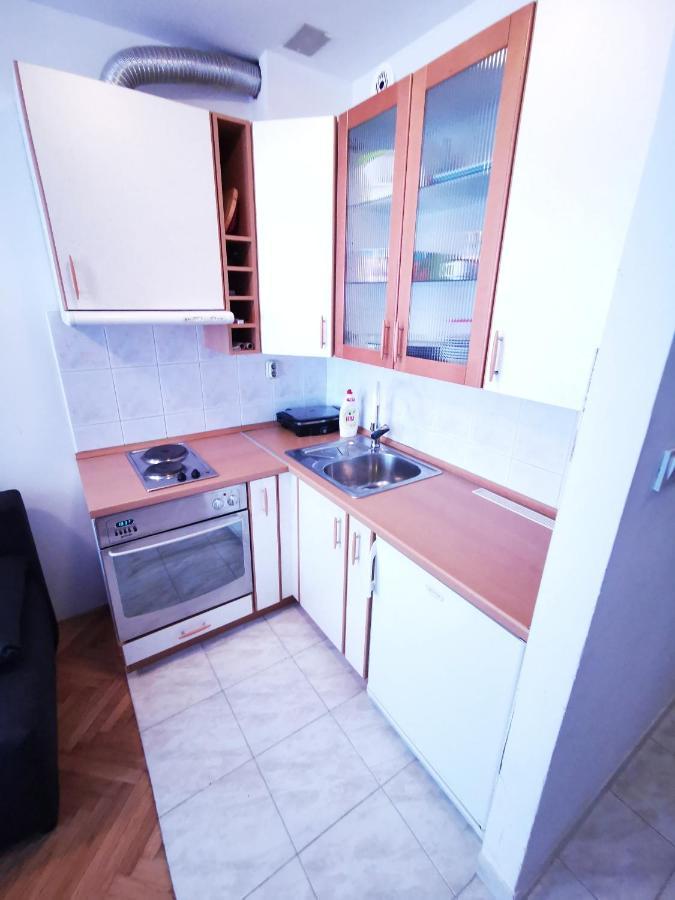 Zen Apartment Split
