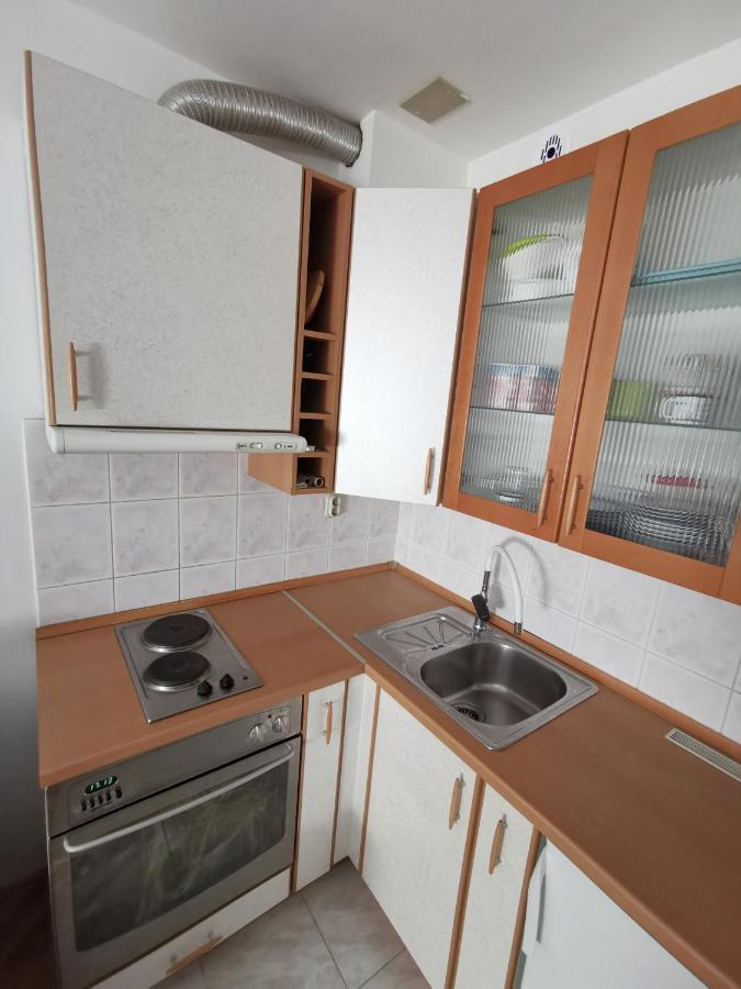Zen Apartment Split