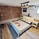 Crobeauty Villa