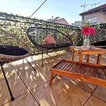 Colors Apartment Split