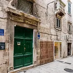 Palace Tartaglia