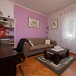 Unique House Split