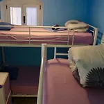 Hostel Wonderful World