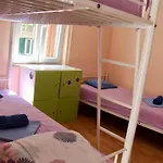 Hostel Wonderful World