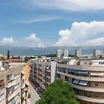 Aldo Apartment
