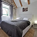 Fjaka Boutique Apartments