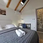 Fjaka Boutique Apartments