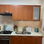 Leonarda Apartments