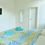 18m² studio Appartement, met 1 privé badkamer in Split Stadscentrum