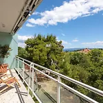 Residence By Splendida Palace