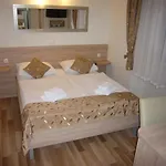 Old Town Suites