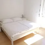 Modern Studio In A Superb Location