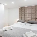 Feel like an Emperor Apartments