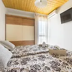 Adventure Apartment 75M2 Close To The Center