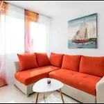 Apartment Sena