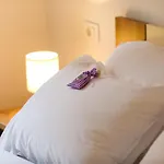 Apartment Grace, Feel At Home - Away From Home