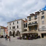 Mm Residence