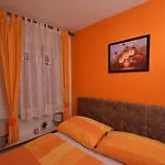 Cozy, Adorable Apartment Elizabeta