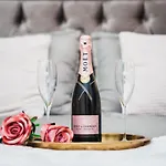 Luxury Rooms L&L