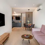 Zaloo, Luxury Apartment With Sea-View And Jacuzzi