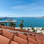 Deluxe Collection Hotel Kastel