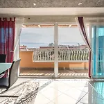 Luxury Spacious Apt Near Znjan Beach W Sea View