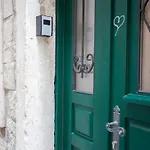 The Star Apartment