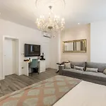 Elixir Luxury Rooms
