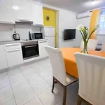 Cozy Apartment Marin In Split
