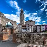 Modern And Practical Studio In The Heart Of Split