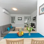 Apartment For 2, Balcony, Wi-Fi, Public Parking, Private Entrance, Self Check In