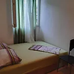 Apartments Tomisa