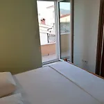 Modern Apartman