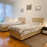Kate\'S Apartment