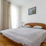 Apartment Jurmar - With Terrace