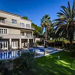 Luxury Seafront Villa Castello Split With Private Heated Pool, Jacuzzi And Sauna At The Beach In Split