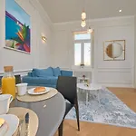 Salve Luxury Apartment By Litto