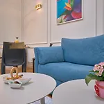 Salve Luxury Apartment By Litto