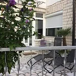 Apartman Oleander